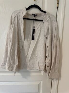 Vagabond Cream Raw-Edge Button Front Cardigan